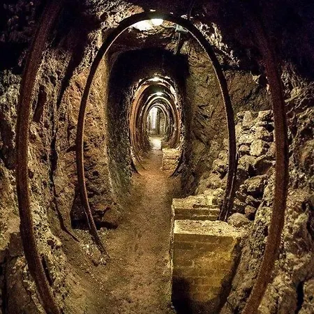 Agora * Montecatini Val di Cecina